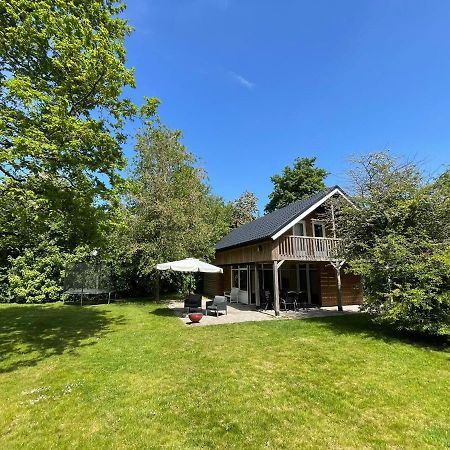 Tofino, Een Comfortabel Vakantiehuis Naast Een Bos En Zwemmeer Villa Gasselte Exterior foto