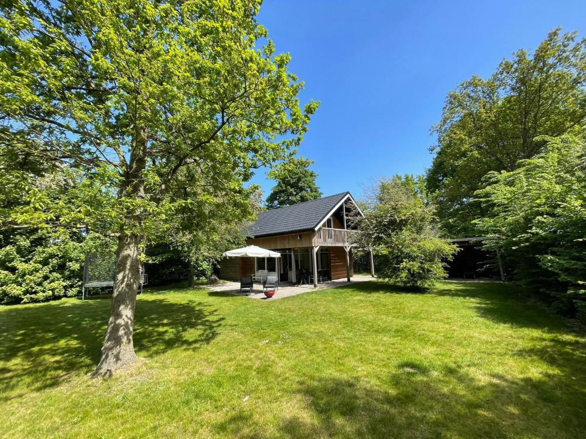 Tofino, Een Comfortabel Vakantiehuis Naast Een Bos En Zwemmeer Villa Gasselte Exterior foto